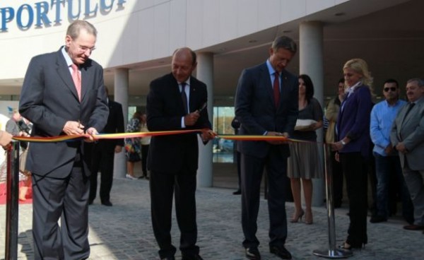 Traian Băsescu, Jacques Rogge si Octavian Morariu au inaugurat Casa Olimpică !