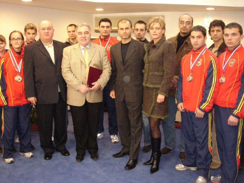 Ceremonie felicitare ANS 2006